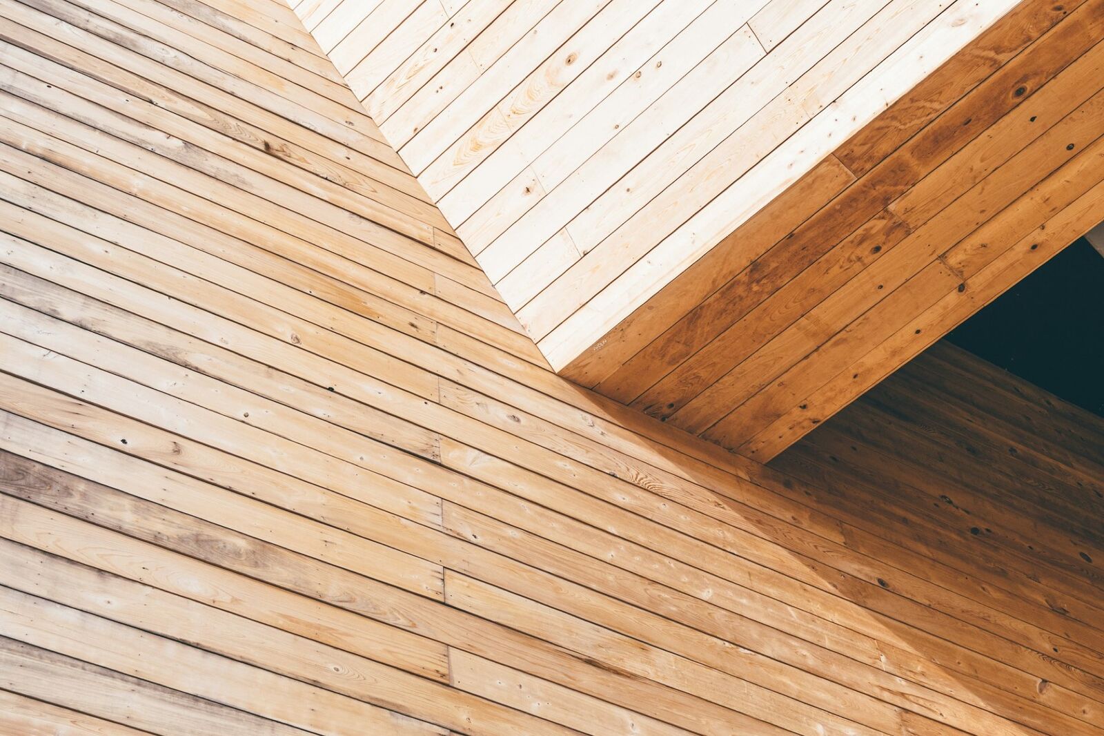 Holzbau und Wohnraumerweiterung der Zimmerei Oswald