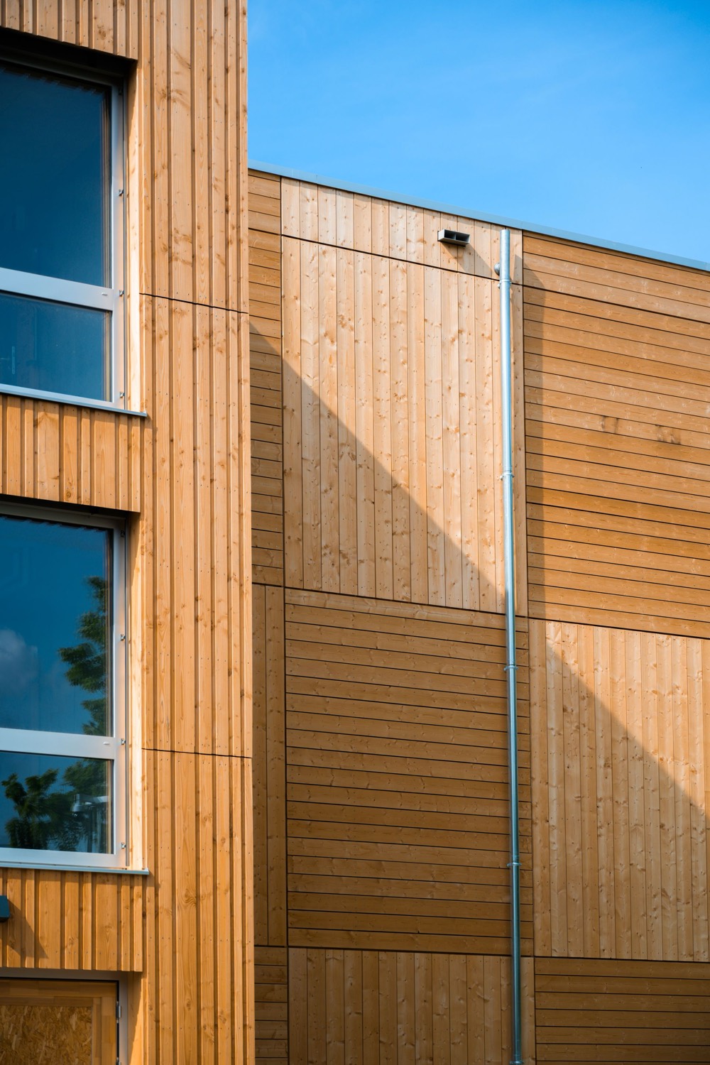 Moderne Holzfassade
